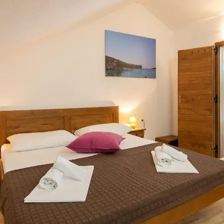 Willa Beautiful Anita - Four Bedroom With Outdoor Swimming Pool *