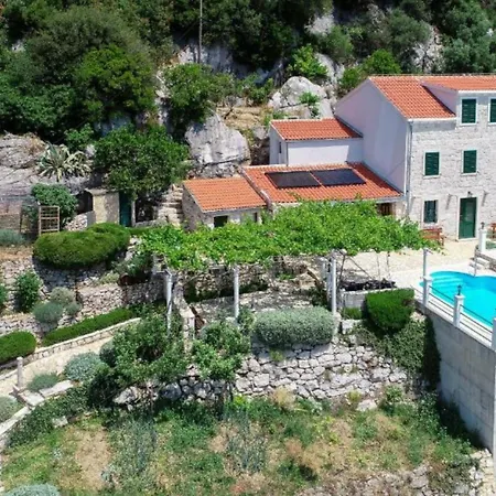 Willa Beautiful Anita - Four Bedroom With Outdoor Swimming Pool *