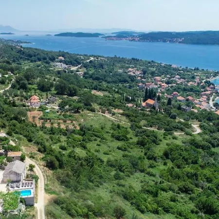 Beautiful Anita - Four Bedroom With Outdoor Swimming Pool Vila